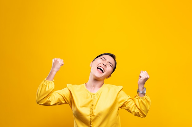 揭秘六合彩牛生肖的魅力：你不可错过的中奖密码！